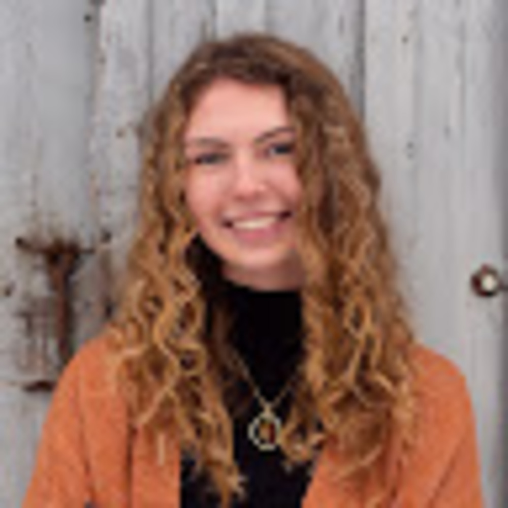 Meet your Posher, Lynnea